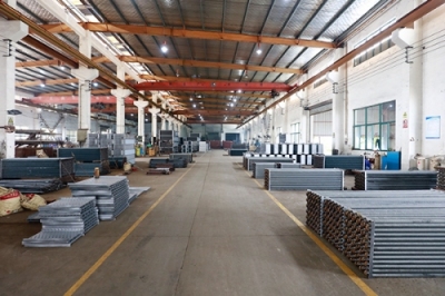 Atelier de fabrication Hongsheng — vue 2